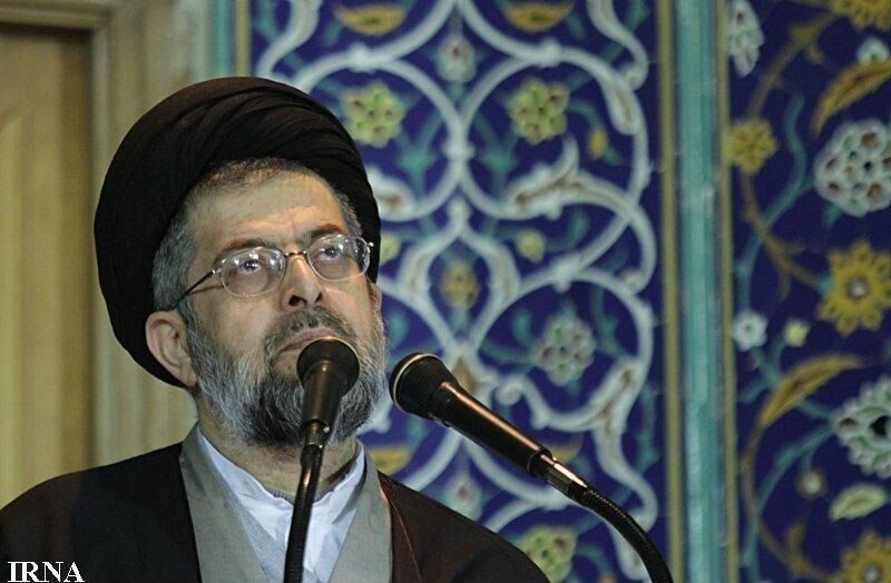 خواسته مشروع ملت ایران لغو تحریم‌های ظالمانه است