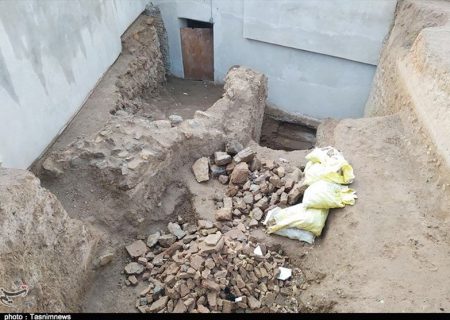 بقایای شهر تاریخی ری به زباله‌دان تبدیل شده است