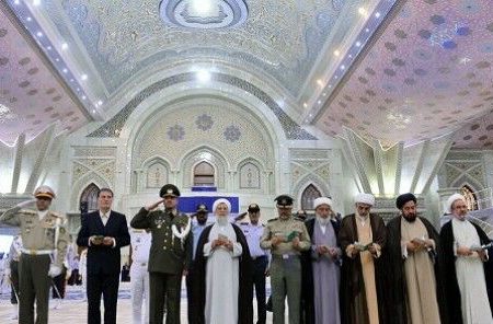 مسئولان سازمان عقیدتی سیاسی ارتش با آرمان‌های امام راحل تجدید میثاق کردند