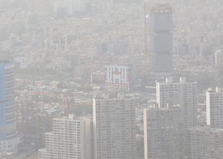 12 منقطه پایتخت در وضعیت قرمز کیفیت هوا/ مردم از تردد غیرضروری خودداری کنند