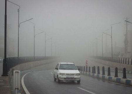 «مه‌گرفتگی» در جاده‌های ۶ استان/ ترافیک سنگین در ورودی‌های تهران