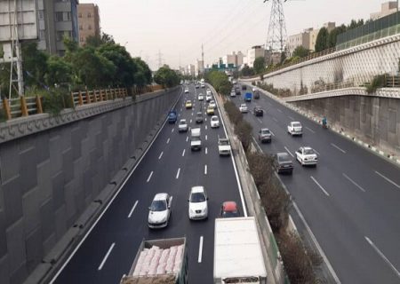آخرین وضعیت ترافیکی معابر و بزرگراه‌های تهران