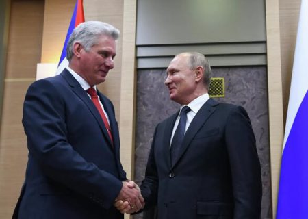 مذاکرات پوتین و رئیس جمهور کوبا روز سه شنبه در مسکو آغاز می شود